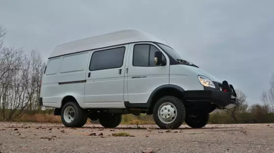 GAZelle 4x4 27057 Van