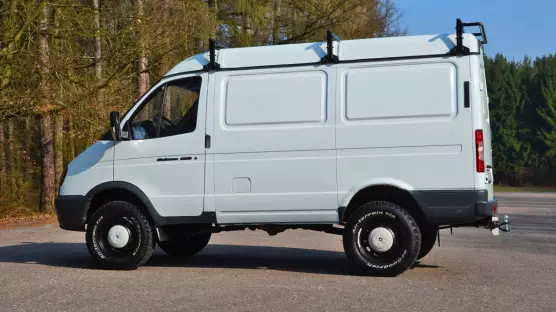 Sobol 4x4 27527 Furgon